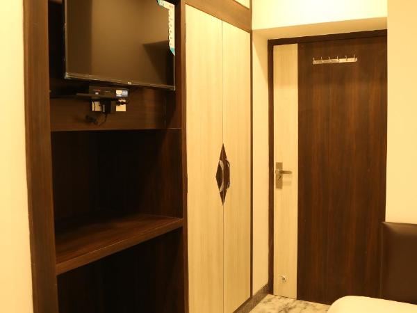 Hotel Delight : photo 6 de la chambre chambre double deluxe (2 adultes + 1 enfant)