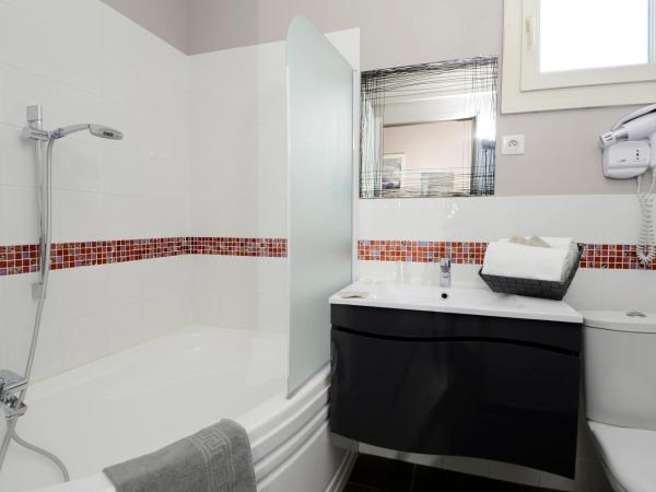 Le Maray : photo 3 de la chambre chambre double - vue sur port