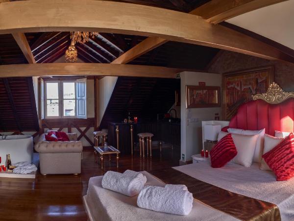Solar Antigo Luxury Coimbra : photo 4 de la chambre suite deluxe avec lit king-size