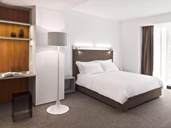 Dilman Luxury Stay : photo 1 de la chambre chambre double avec balcon