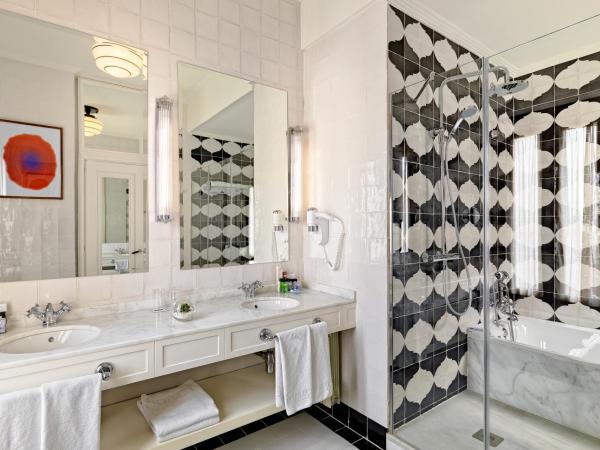 Boutique Hotel H10 Villa de la Reina : photo 4 de la chambre suite junior avec terrasse