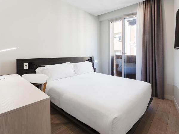 B&B HOTEL Madrid Centro Puerta del Sol : photo 3 de la chambre hébergement simple premium