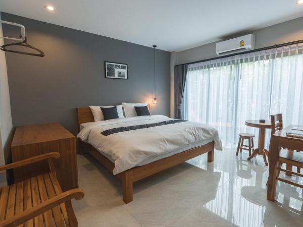 The Besavana Phuket - SHA Extra Plus : photo 1 de la chambre chambre lit king-size deluxe