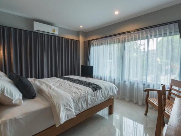The Besavana Phuket - SHA Extra Plus : photo 6 de la chambre chambre lit king-size deluxe