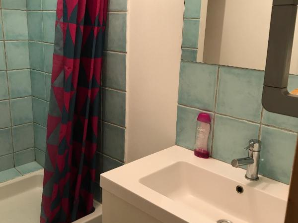 Bastide Ecurie Massilia : photo 5 de la chambre chambre double avec salle de bains commune