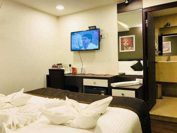 Hotel Royal Inn - Electronic City : photo 8 de la chambre chambre deluxe