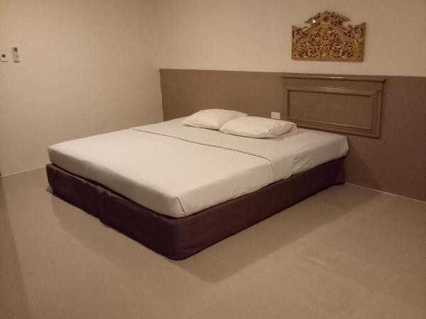 Tongpoon Hotel : photo 3 de la chambre chambre deluxe