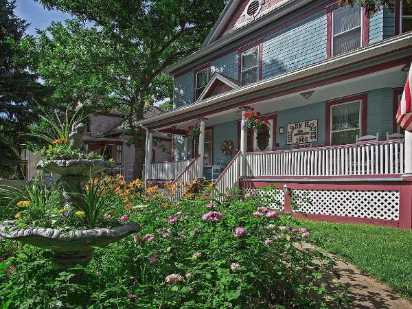 Holden House 1902 Bed & Breakfast Inn : photo 1 de la chambre suite lit queen-size deluxe