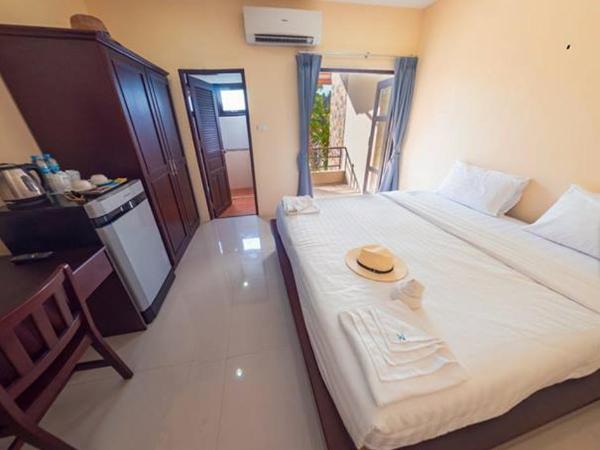 Morakot Lanta Resort : photo 3 de la chambre chambre double supérieure avec accès à la piscine