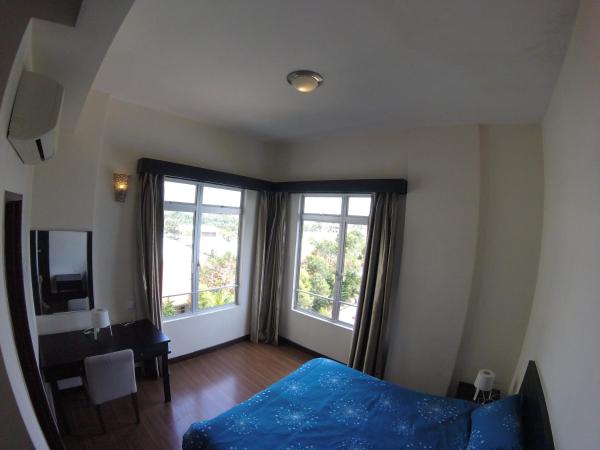 3 Bedrooms at Lagoon Park Resort : photo 7 de la chambre appartement - vue sur piscine