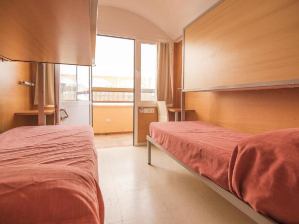 Albergue Inturjoven Córdoba : photo 3 de la chambre lit en dortoir