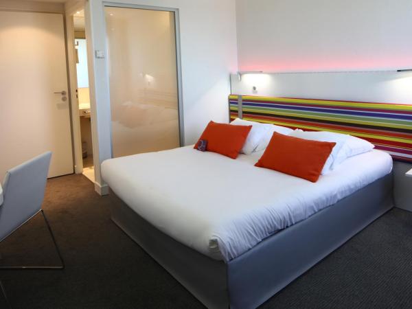 Mercure Angoulême Hôtel de France : photo 3 de la chambre chambre double standard avec canapé-lit