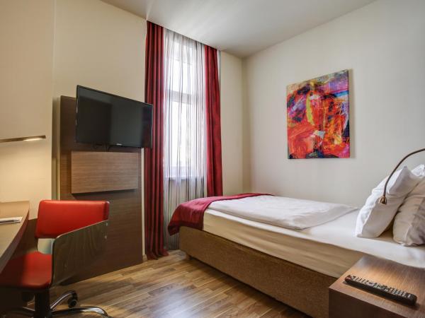 Hotel Orangerie : photo 1 de la chambre chambre simple supérieure