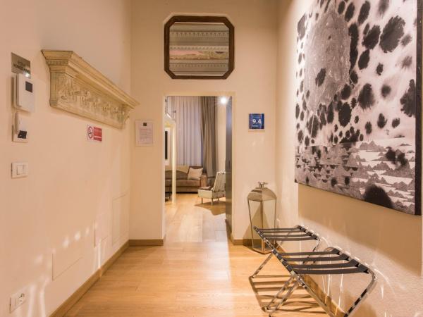 Florence Art Apartments : photo 9 de la chambre appartement en duplex