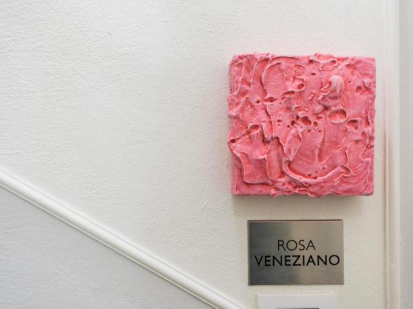 Florence Art Apartments : photo 10 de la chambre appartement en duplex