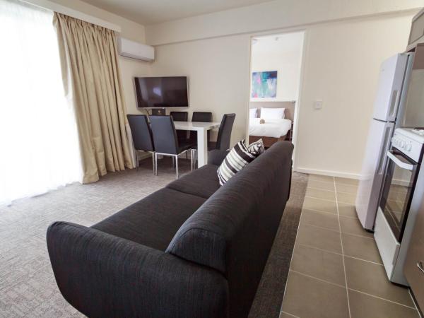Adina Place Motel Apartments : photo 8 de la chambre appartement 3 chambres