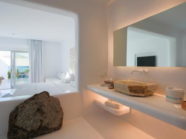 Mykonos Bay Resort & Villas : photo 2 de la chambre suite privée 2 chambres artistique de luxe avec jacuzzi extérieur et piscine privée - vue sur mer - annexe 