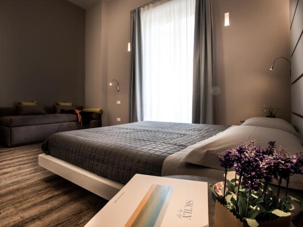 B&B In Centro Palermo : photo 2 de la chambre chambre triple supérieure