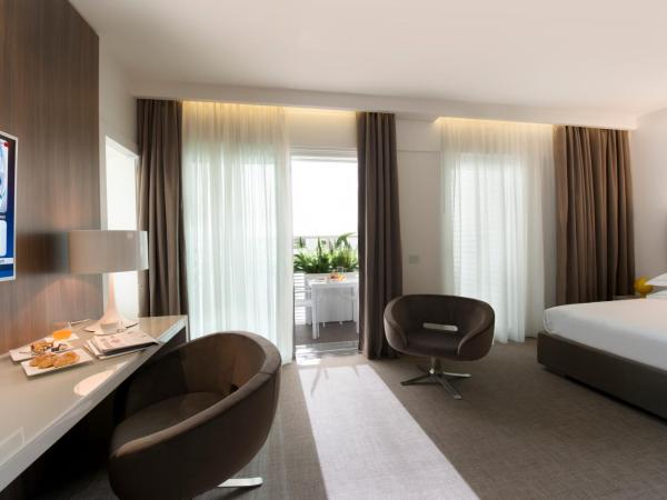 Dilman Luxury Stay : photo 6 de la chambre chambre double avec balcon
