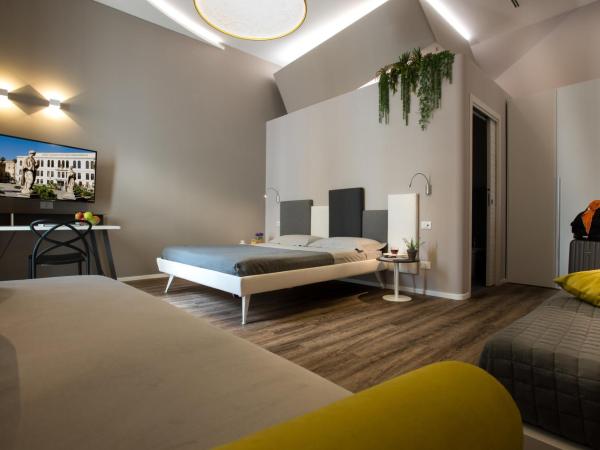 B&B In Centro Palermo : photo 4 de la chambre chambre triple supérieure