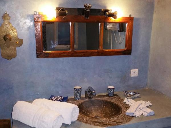 Les Bains de Fez Tara : photo 7 de la chambre chambre lit king-size standard