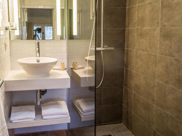 Hotel La Maison des Peyrat : photo 3 de la chambre chambre double mansardée