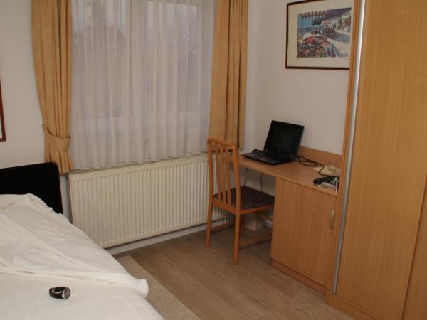 Hotel Vila Tina : photo 5 de la chambre chambre simple Économique