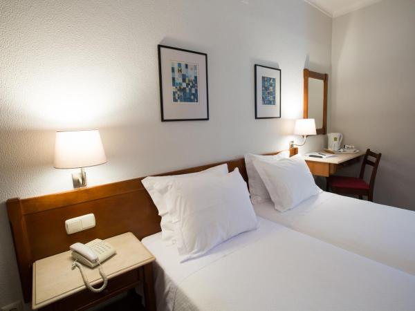 Hotel Solaris : photo 4 de la chambre chambre lits jumeaux