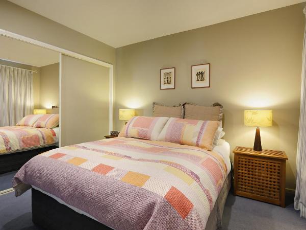 Olive House Bed and Breakfast : photo 9 de la chambre suite 2 chambres avec baignoire spa