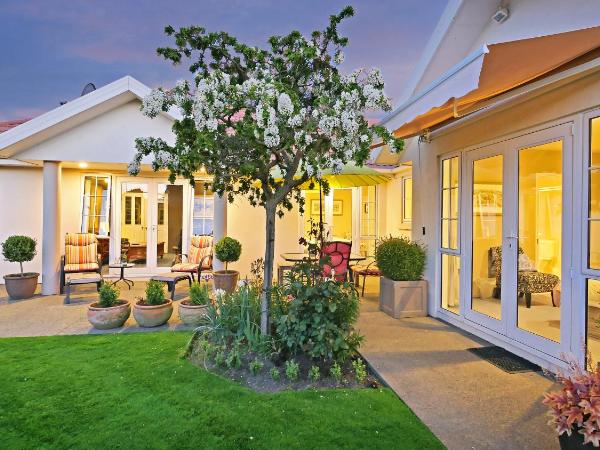 Olive House Bed and Breakfast : photo 7 de la chambre suite 2 chambres avec baignoire spa