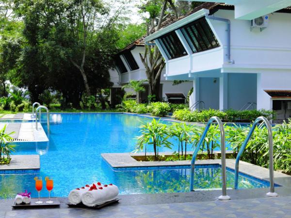 Nihara Resort and Spa Cochin : photo 9 de la chambre meandering pool cottage
