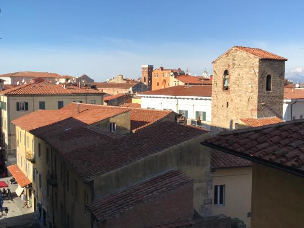 Mediceo 42 : photo 9 de la chambre chambre double deluxe avec balcon