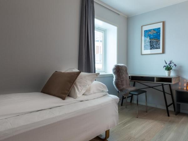 Enter Viking Hotel : photo 2 de la chambre chambre triple