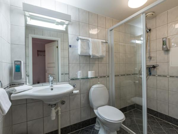 Enter Viking Hotel : photo 4 de la chambre chambre triple
