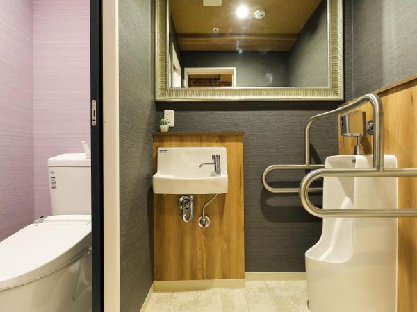 Guesthouse Kobe Nadeshikoya : photo 8 de la chambre lit superposé dans dortoir mixte