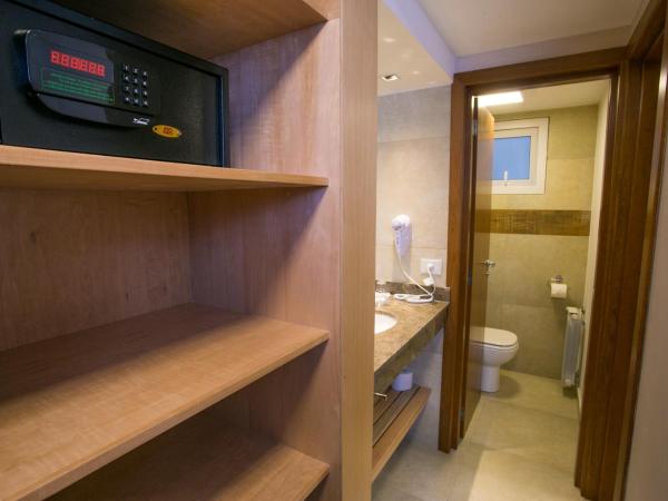 Hotel Ayres Del Nahuel : photo 7 de la chambre chambre double supérieure