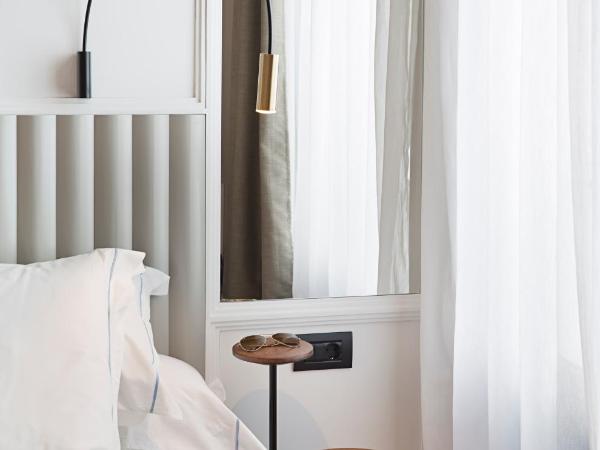 One Shot Palacio Conde de Torrejón 09 : photo 4 de la chambre chambre double Économique