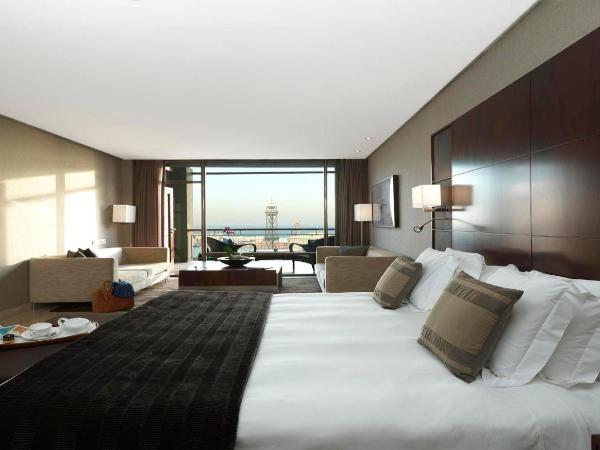 Hotel Miramar Barcelona GL : photo 2 de la chambre suite