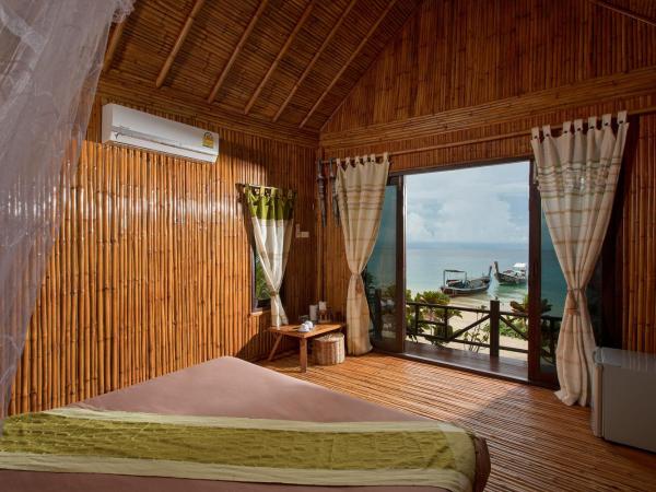 The Cove Phi Phi : photo 3 de la chambre bungalow bambou - côté plage