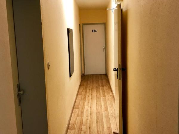 Pension Alpha - Frankfurt City Central Station : photo 1 de la chambre chambre triple