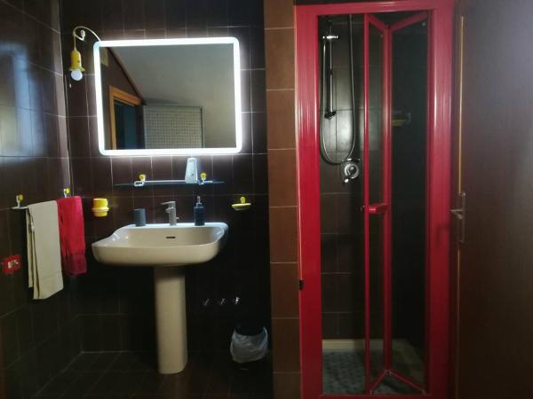 B&B Apulia Time : photo 10 de la chambre chambre double avec salle de bains privative