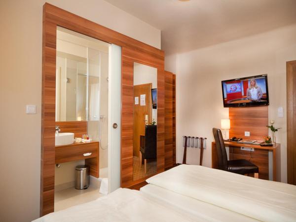 Hotel Astoria : photo 3 de la chambre chambre double