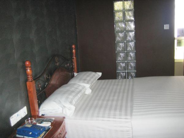 Oriental Inn : photo 6 de la chambre chambre standard lit queen-size
