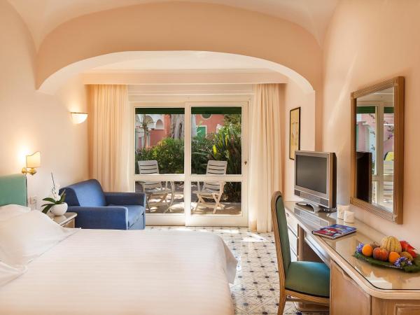 Hotel Continental Ischia : photo 2 de la chambre chambre triple