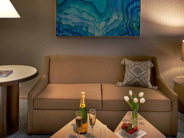 Hotel Zoe Fisherman's Wharf : photo 9 de la chambre suite signature lit queen-size