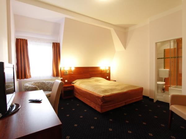 Hotel Preuss im Dammtorpalais : photo 2 de la chambre chambre simple