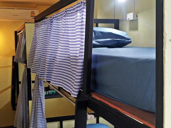 Pailin Guest House : photo 5 de la chambre lit superposé dans dortoir mixte