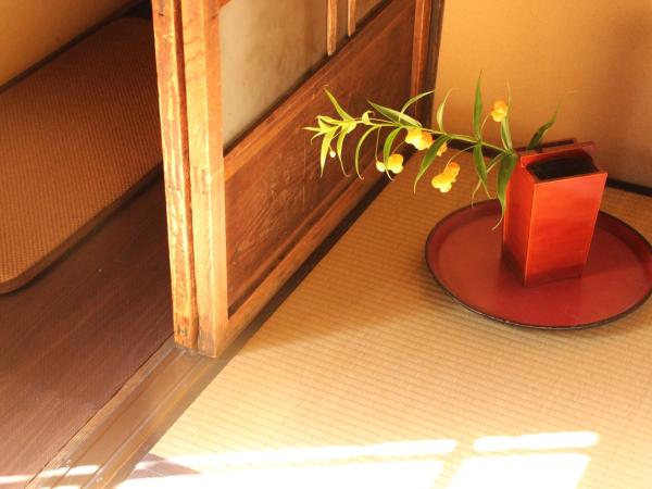 HARUYA Umekoji : photo 5 de la chambre chambre lits jumeaux de style japonais avec salle de bains commune