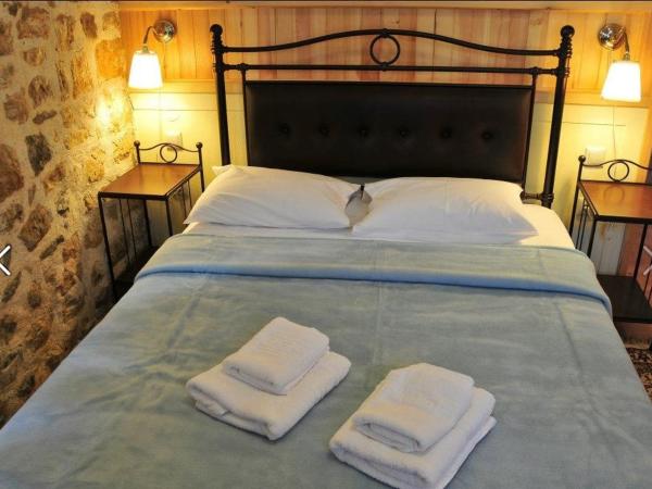 Platanos in the castle : photo 7 de la chambre studio