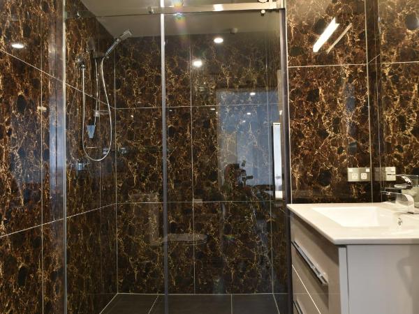 103 Prince of Bealey Motel : photo 6 de la chambre suite 1 chambre supérieure avec balcon